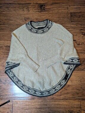 Urku Alpaca Blend Made in Ecuador Poncho Sweater
